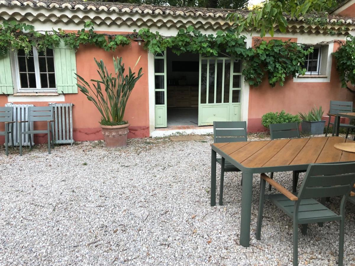 Le Pavillon Vert - B&B Vedène Exterior foto